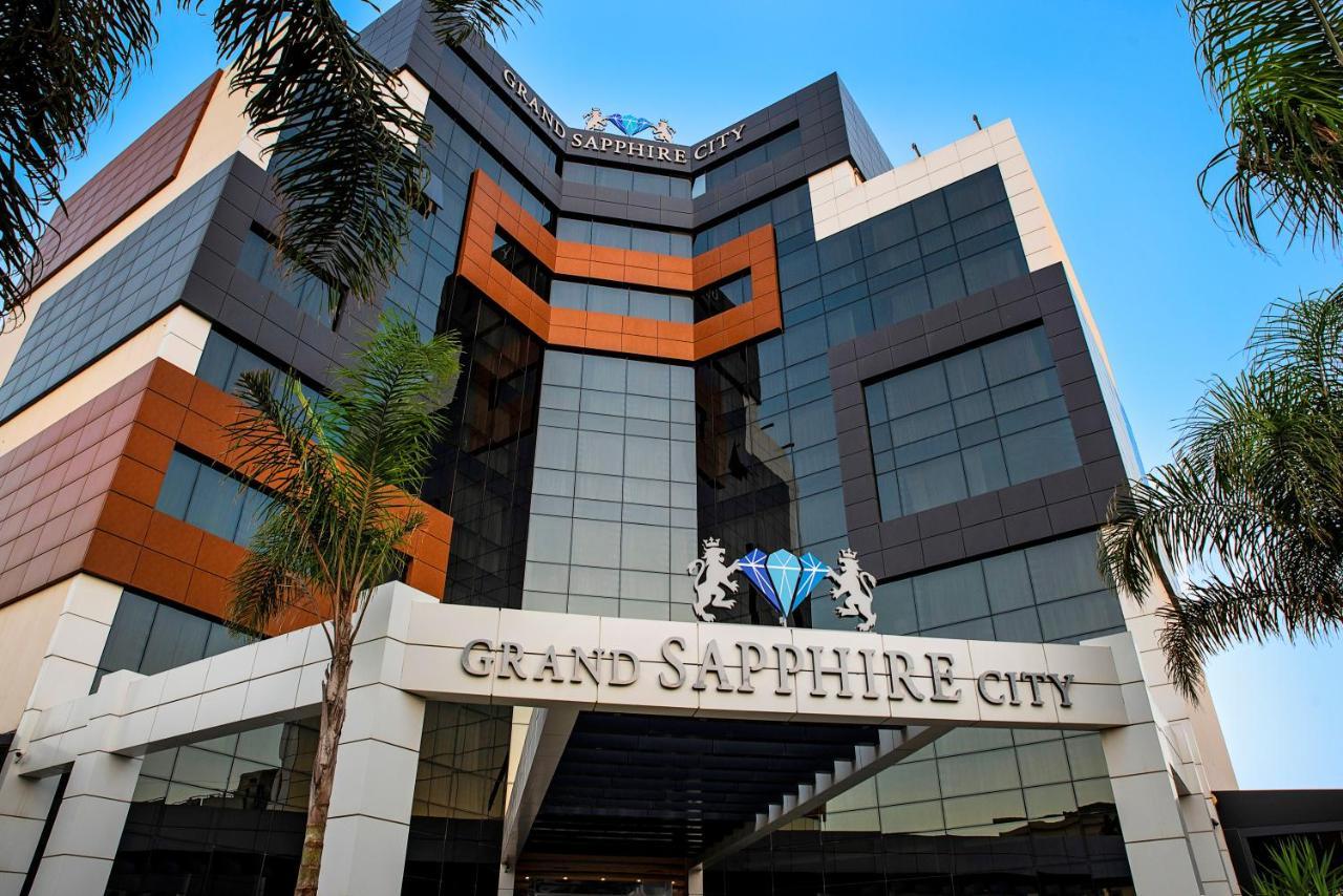 Grand Sapphire City Hotel Famagusta  Esterno foto