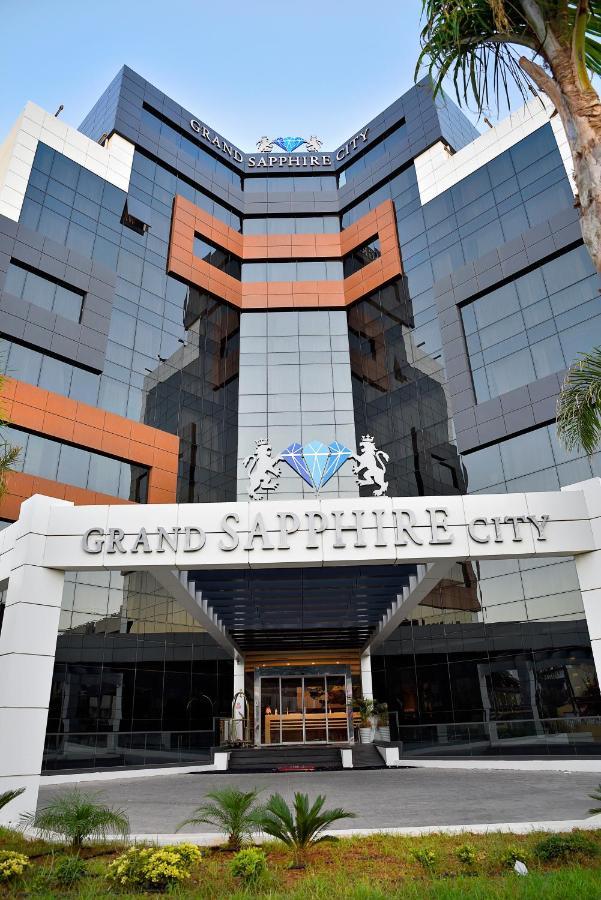 Grand Sapphire City Hotel Famagusta  Esterno foto